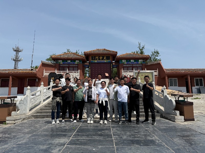 1748507021202727